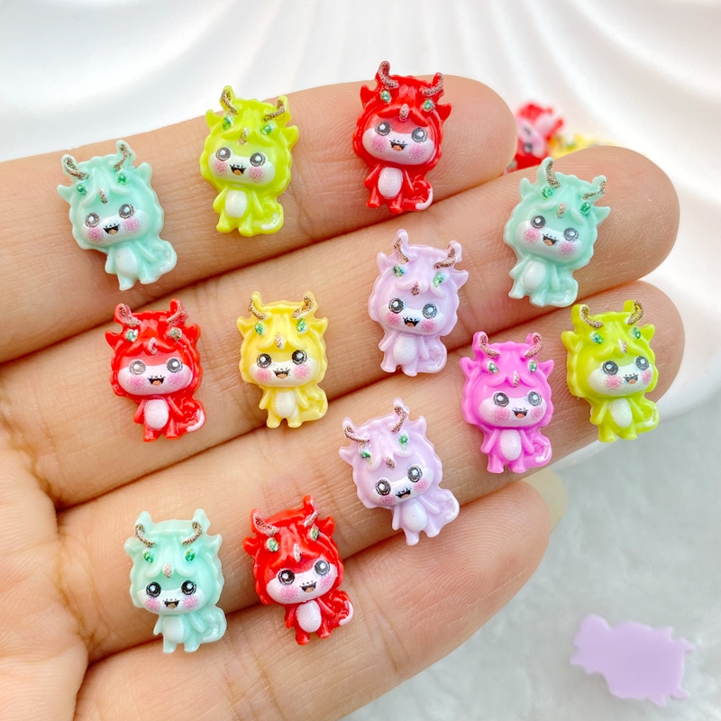 50Pcs New Mixed Nail Art Resin - огляд і ціна Art Craft Dinosaurs