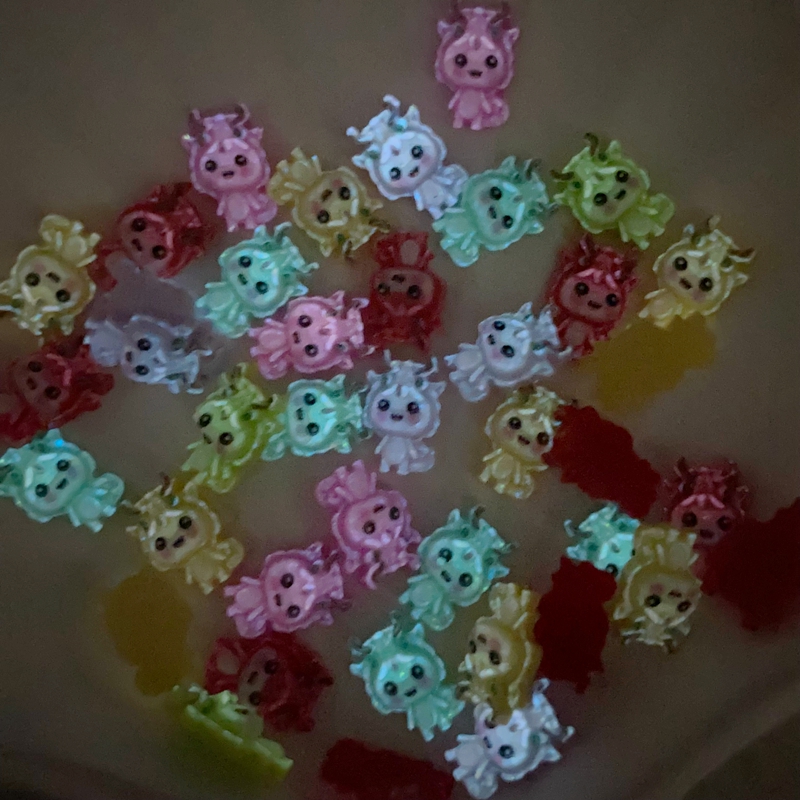 50Pcs New Mixed Nail Art Resin - огляд і ціна Art Craft Dinosaurs